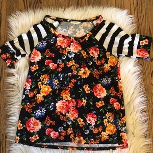 Women’s floral shirt